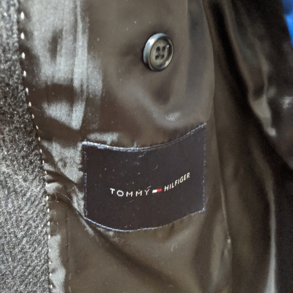 Tommy Hilfiger coat - Picture 3 of 4